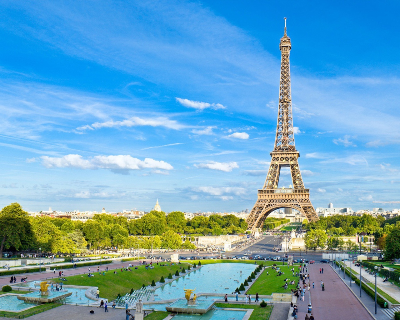 Прогулка в Париже, Франция