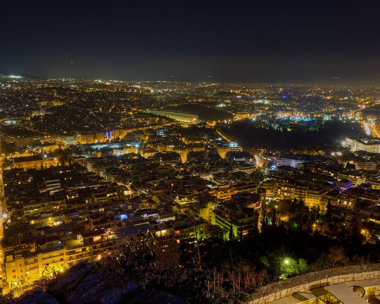 Ночной вид на Афины