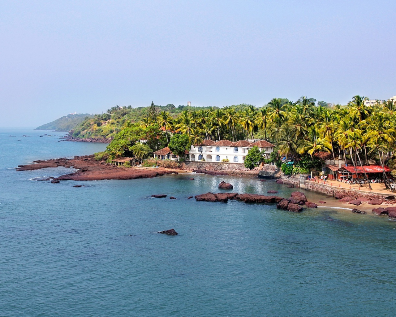 Красивые дома в Анджуне