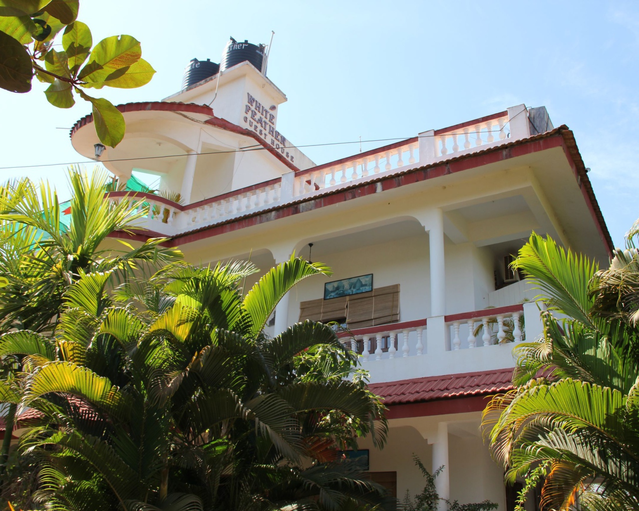 Красивый особняк в Ашвеме