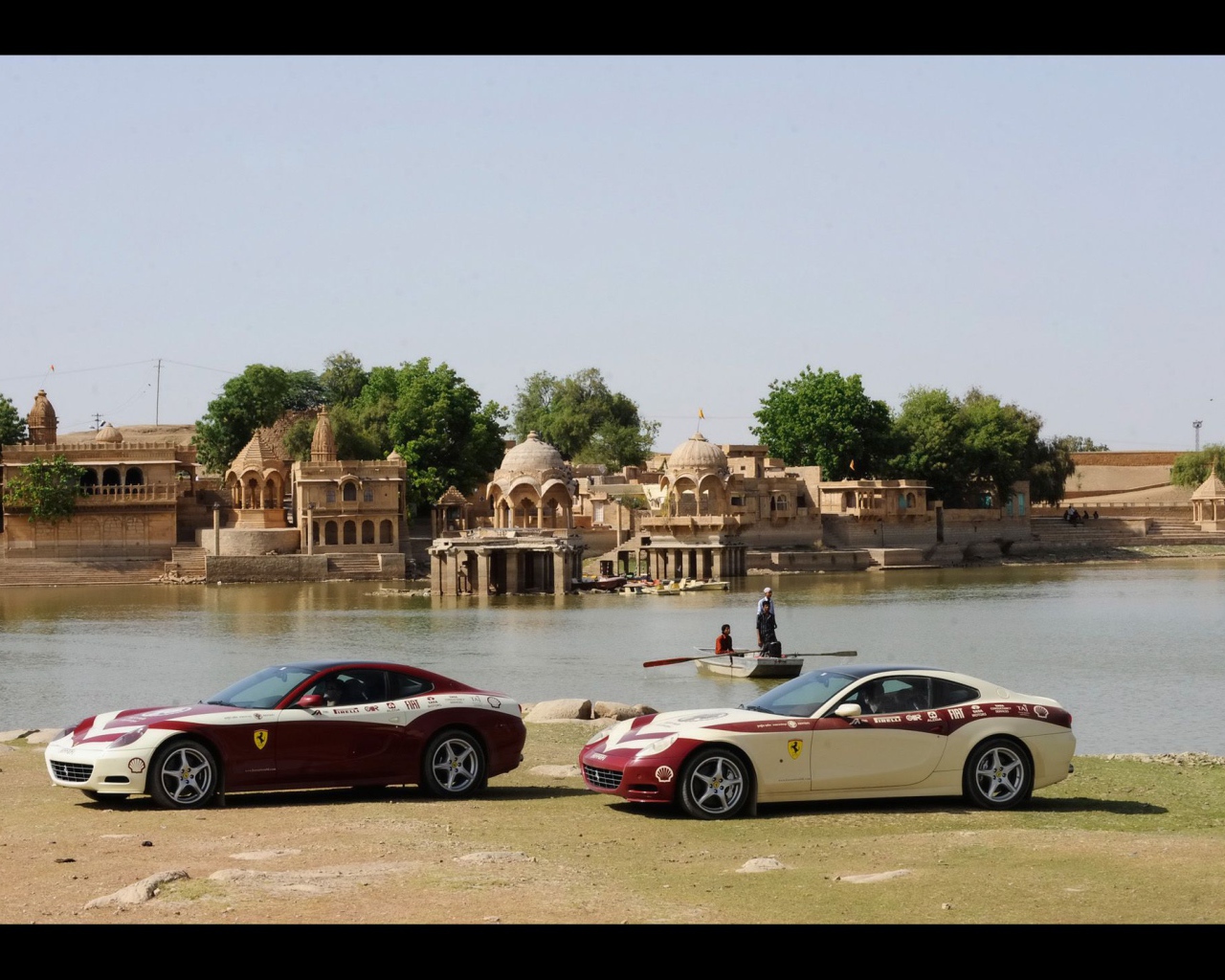 Автомобили в Мумбай