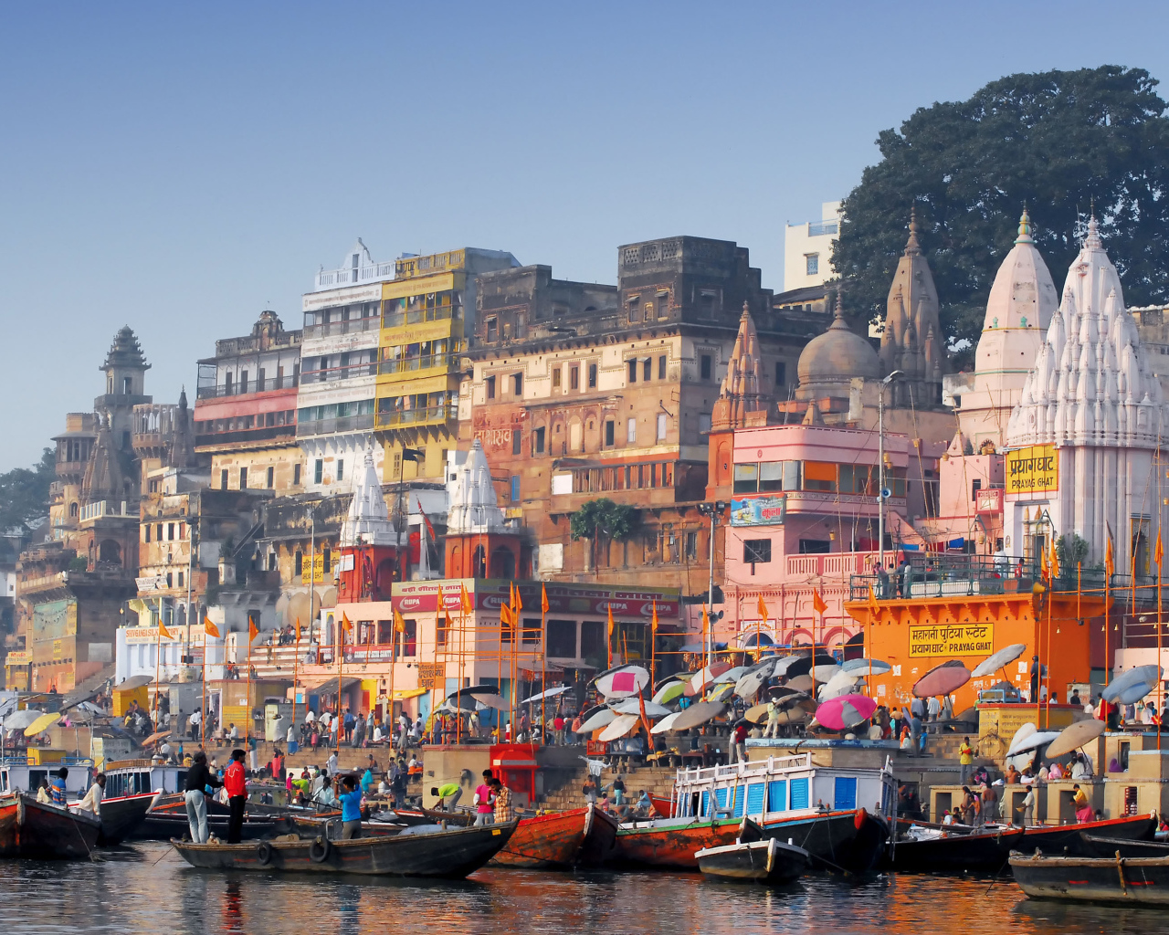 Красочный город Варанаси
