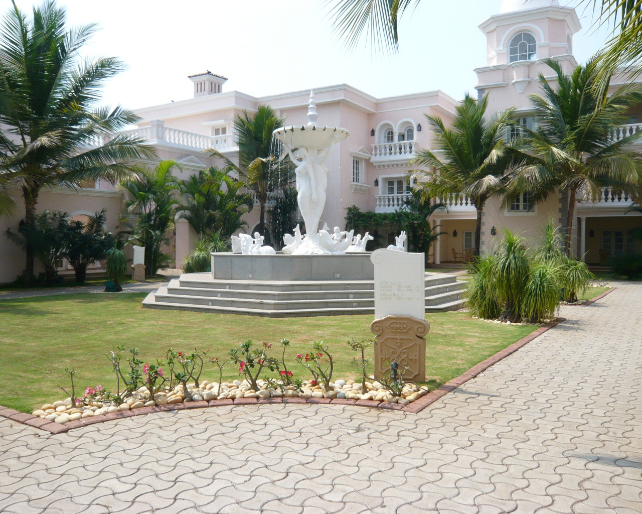 Фонтан в Варке