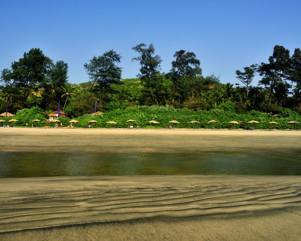 Красивый вид на Ашвем