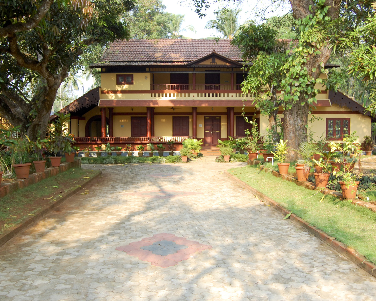 Прогулка по улицам Бейпура