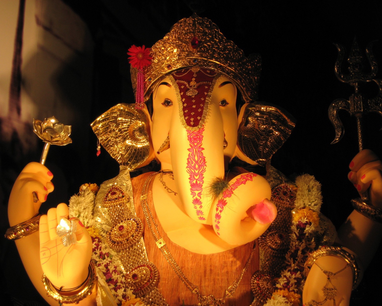 Индийское божество