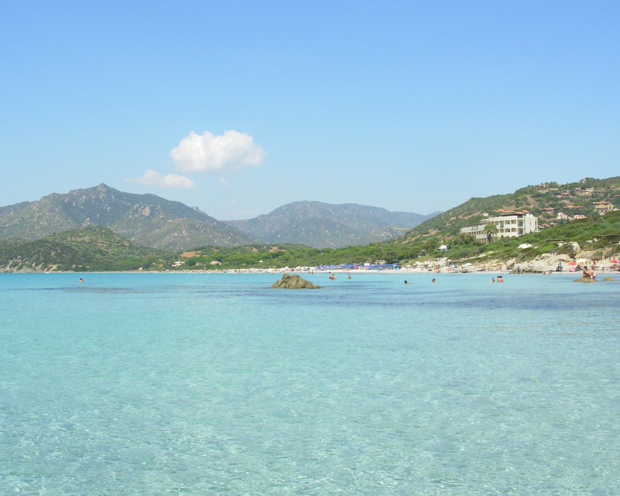 Осенний отдых на курорте Вилласимиус, Италия