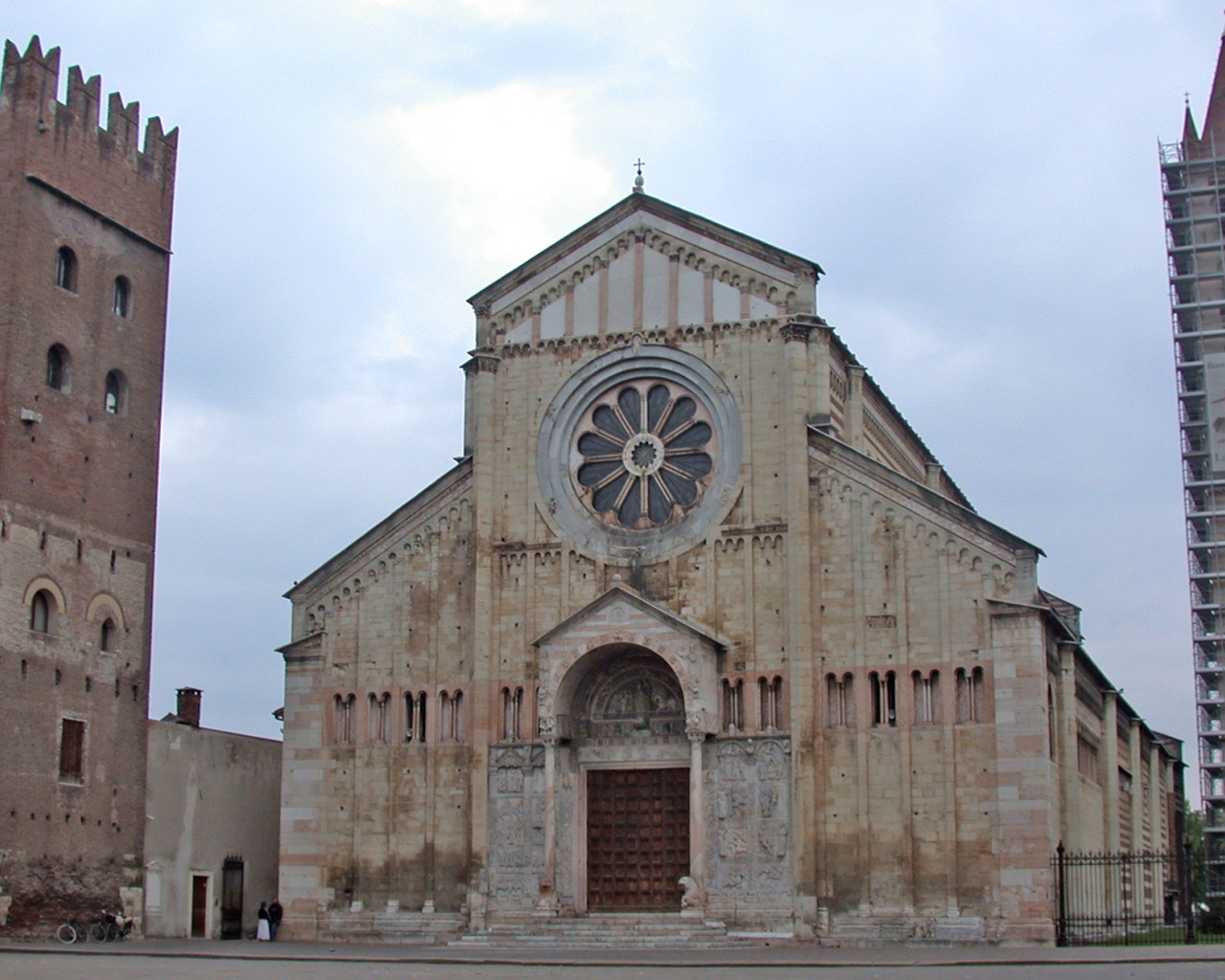 Собор в Вероне, Италия