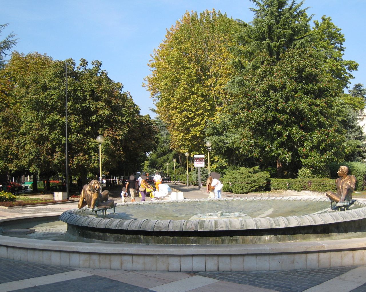 Фонтан на курорте Абано Терме, Италия