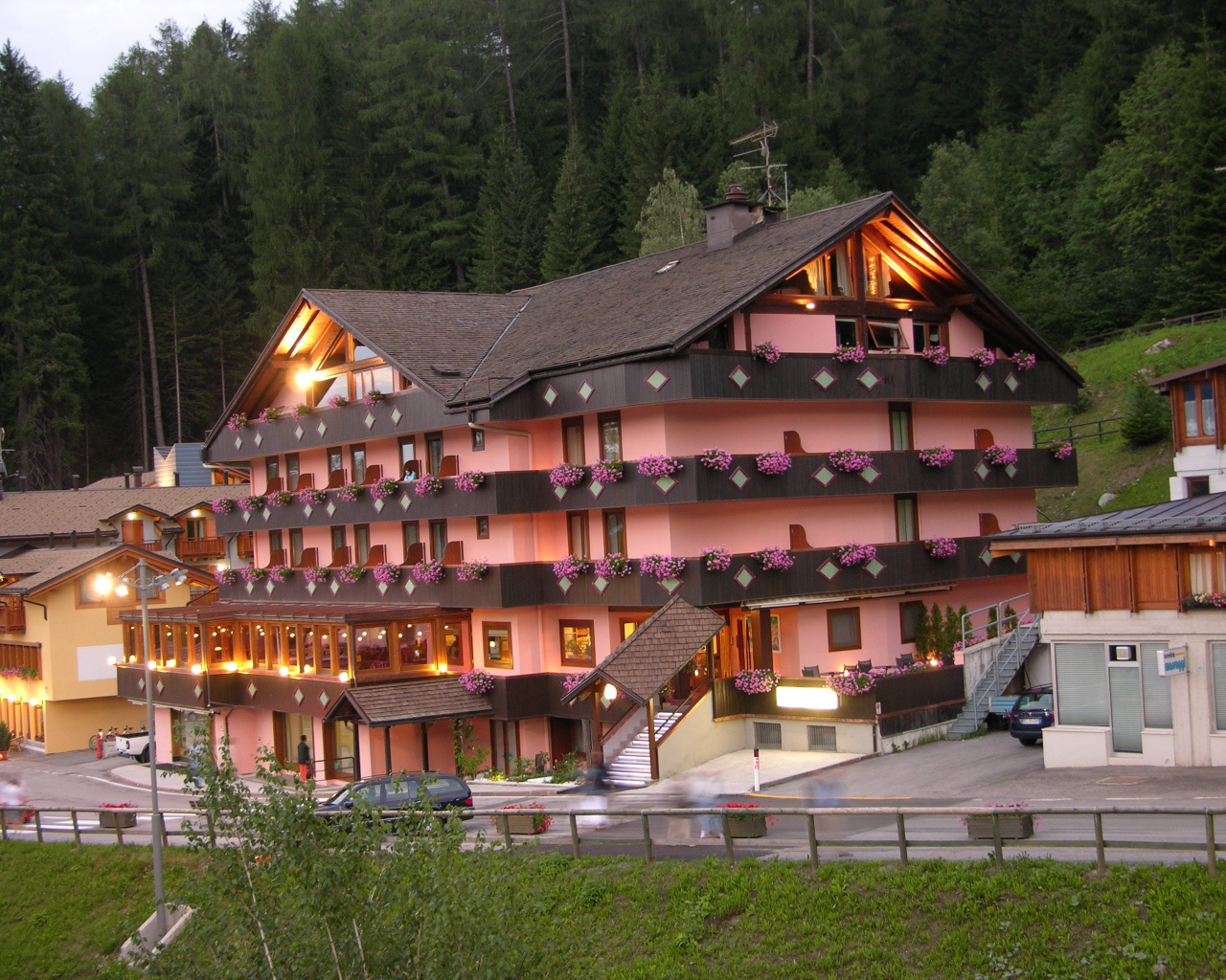 Гостиница на горнолыжном курорте Валь ди Соль, Италия