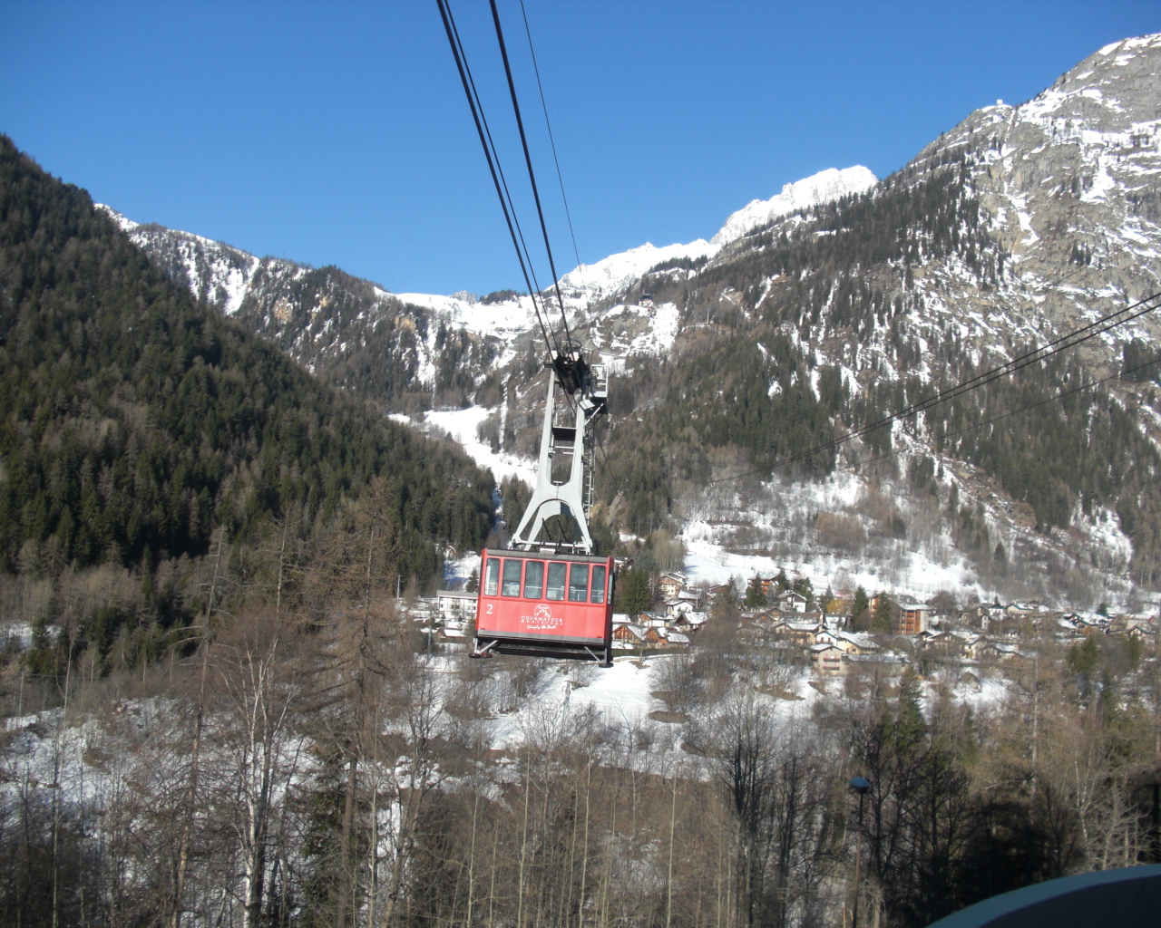 Подъемник на горнолыжном курорте Курмайор, Италия