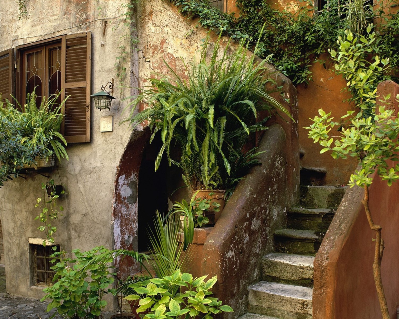 Старинный дом в Риме, Италия