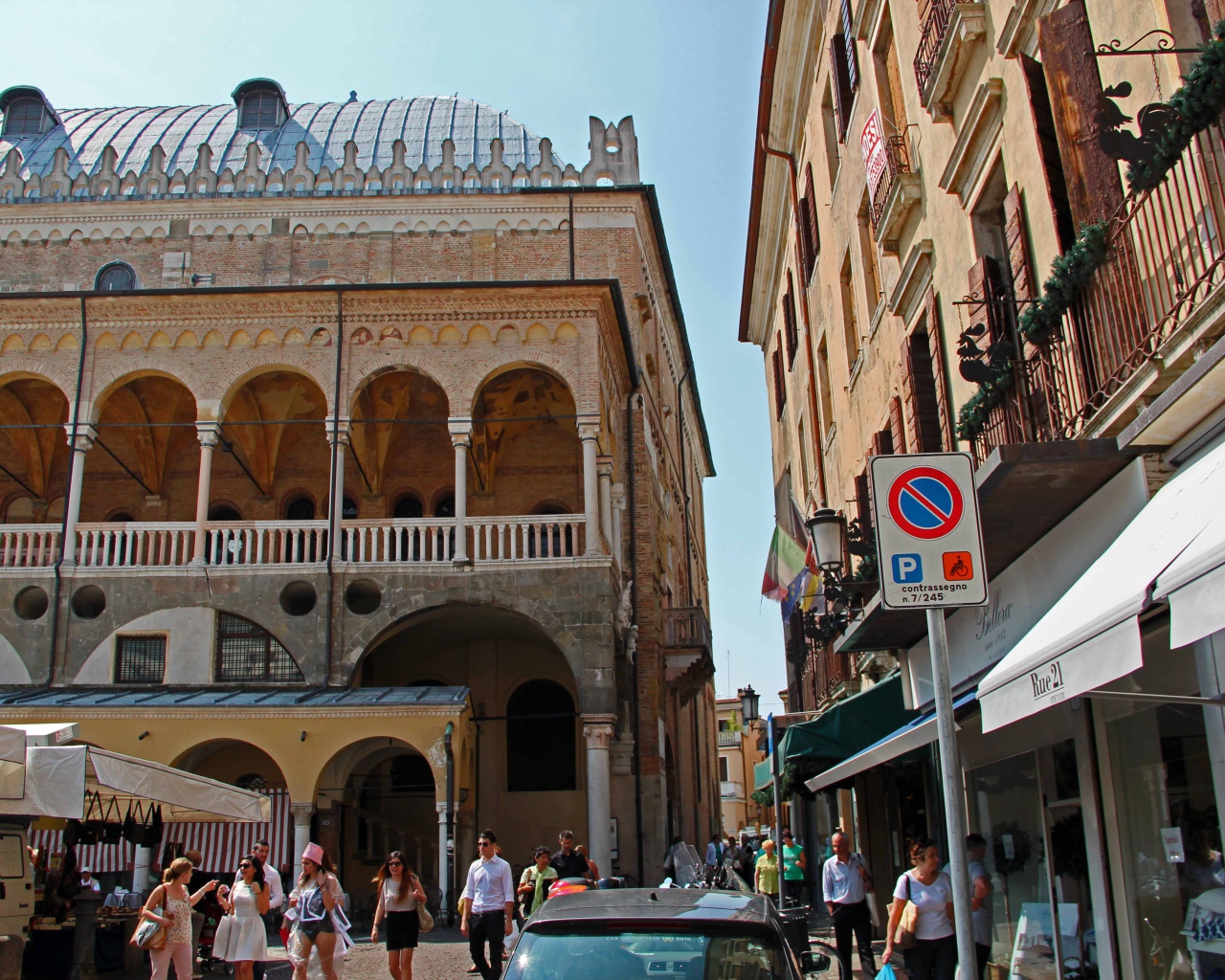 Старинные улочки в Падуе, Италия