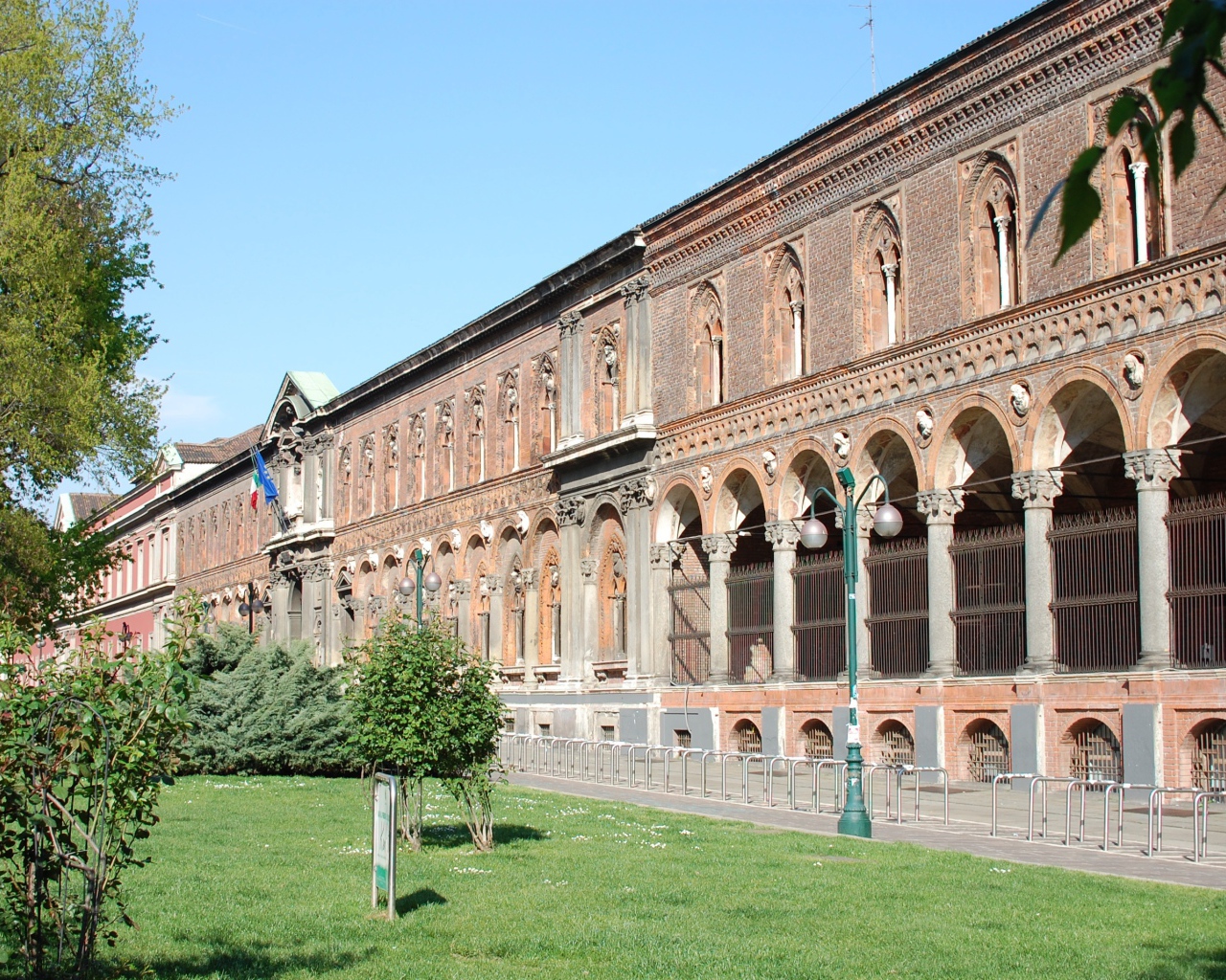 Дворец в Милане, Италия