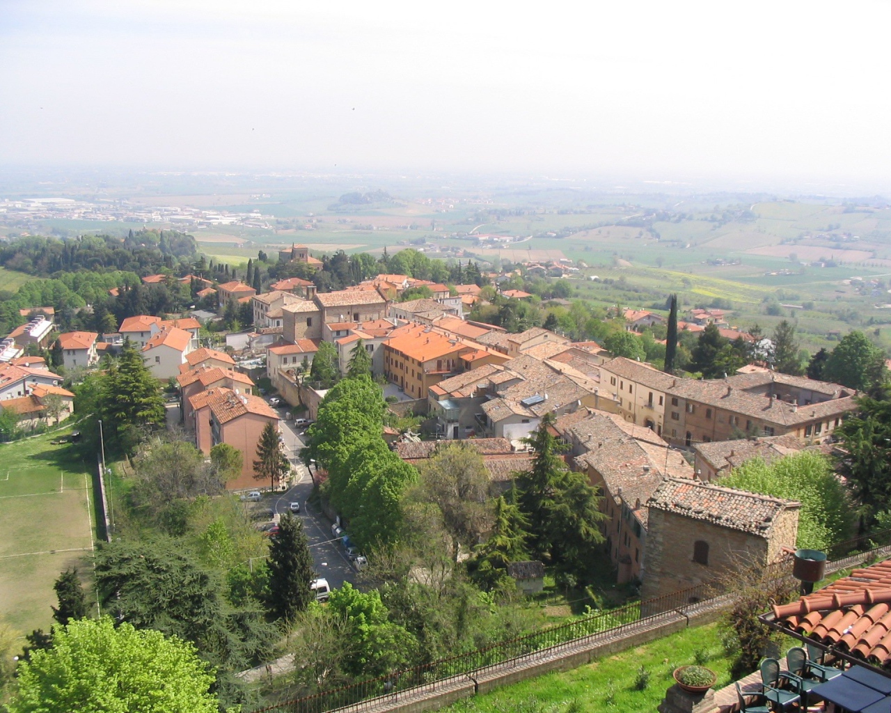Панорама города на курорте в Монтекатини Терме, Италия