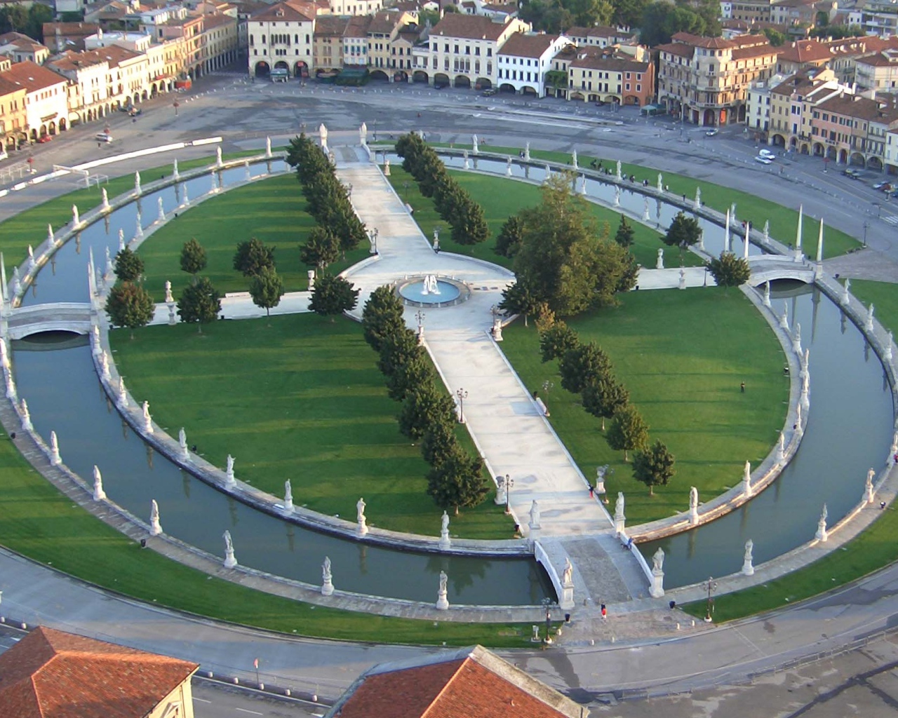 Прато Де ла Валле в Падуе, Италия