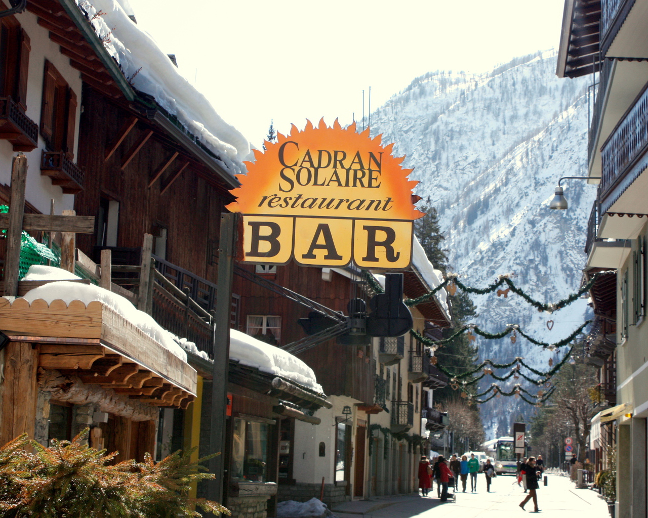 Ресторан на горнолыжном курорте Курмайор, Италия