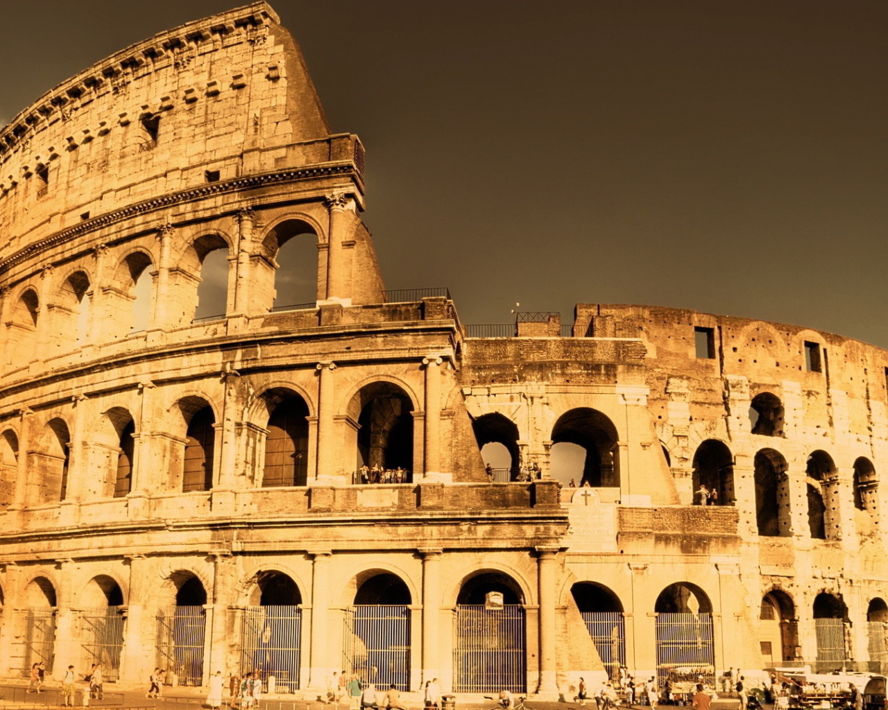 Колизей в Риме