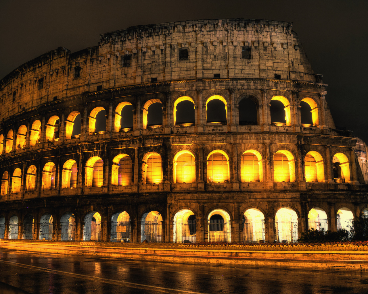 Колизей в Риме