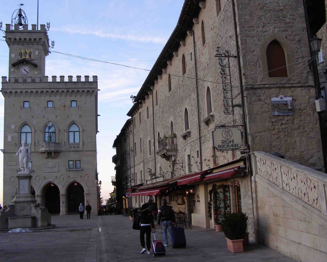 Главная площадь в Сан Марино, Италия