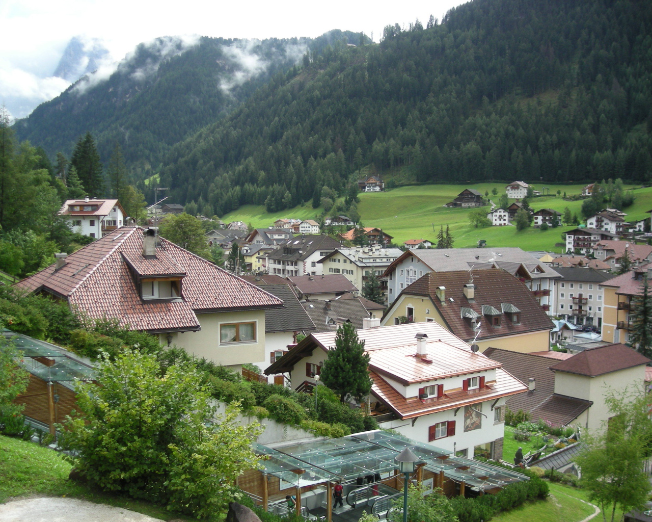 Городские дома на курорте Ортизей, Италия