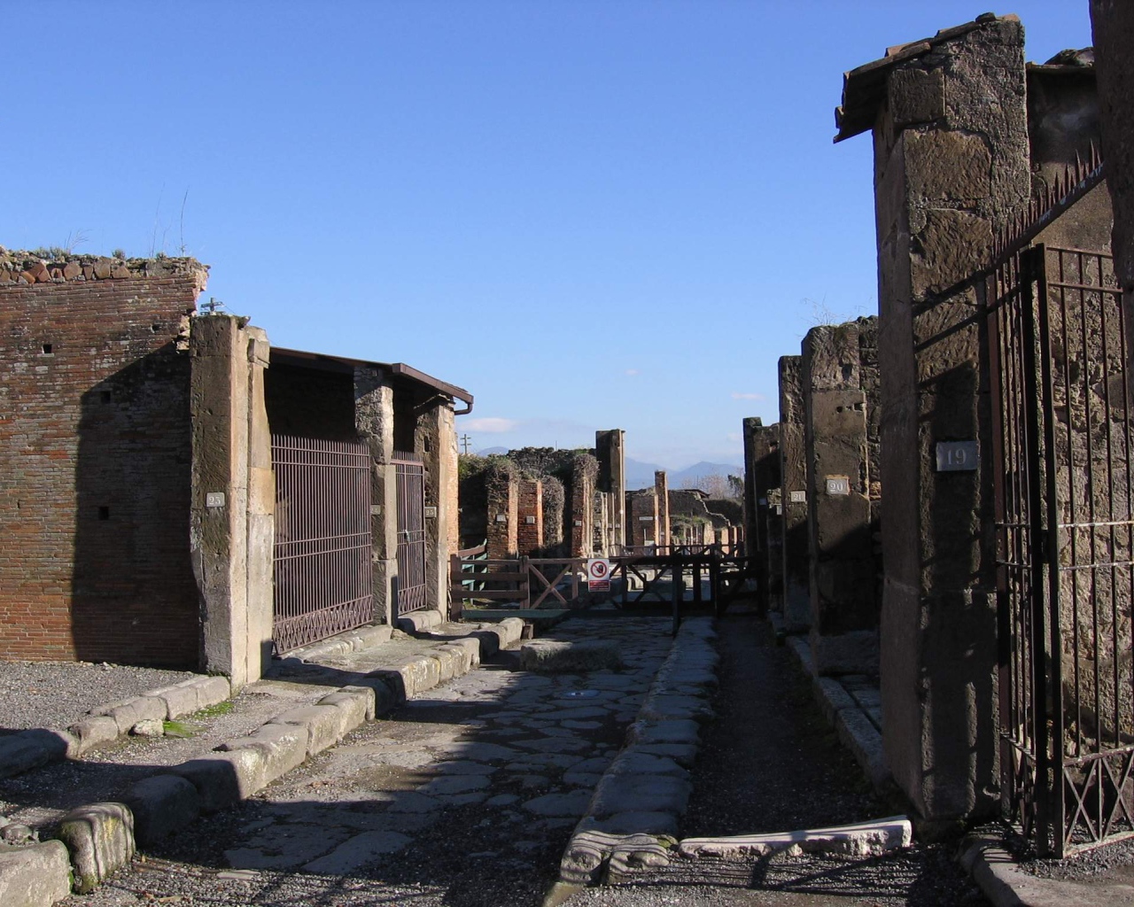 Дворы в Помпеях, Италия