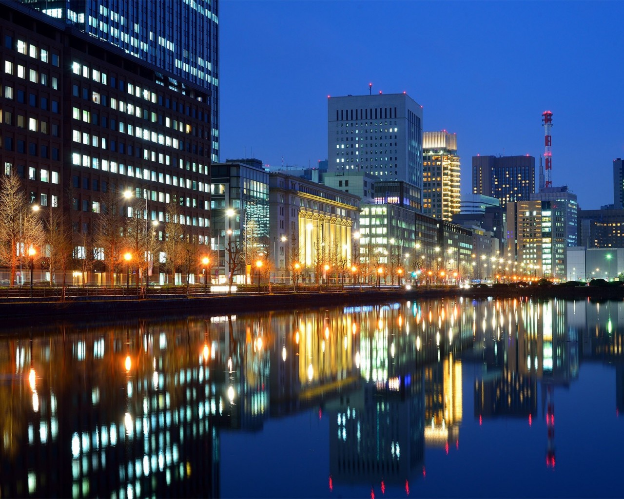 Набережная в Токио