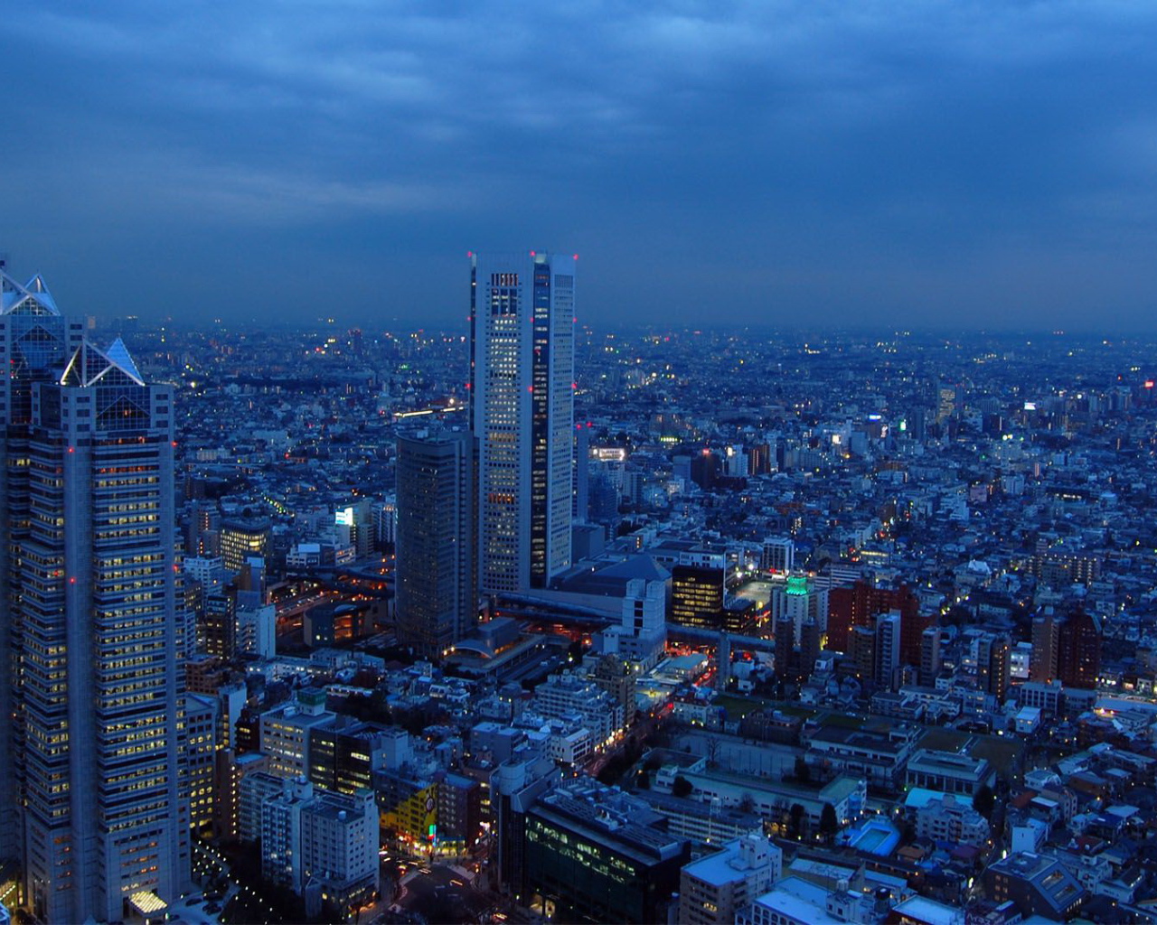 Небоскребы в Токио
