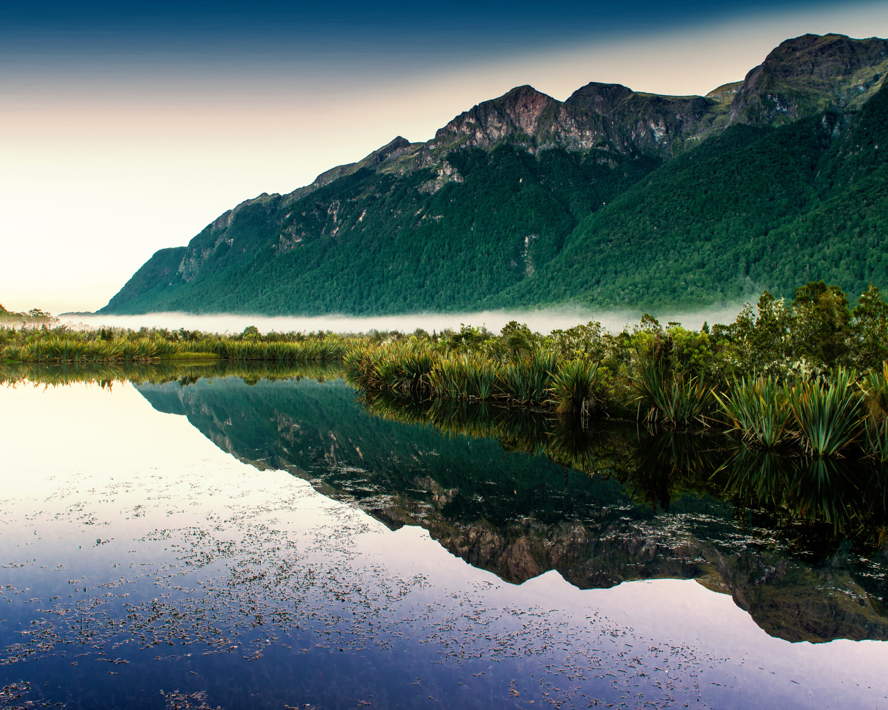 Зеркальное озеро, Новая Зеландия