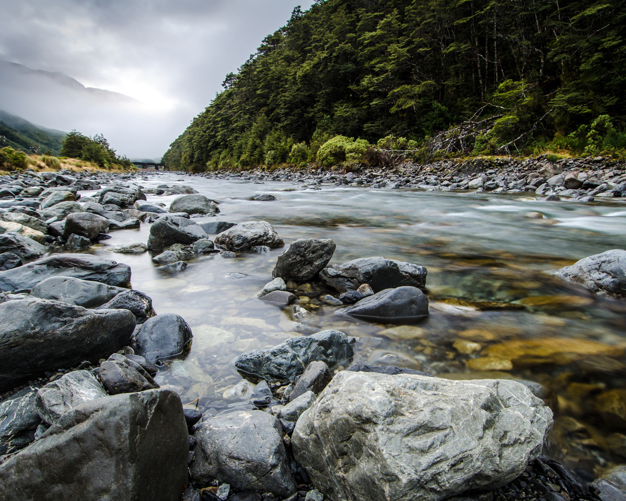 Река в Новой Зеландии