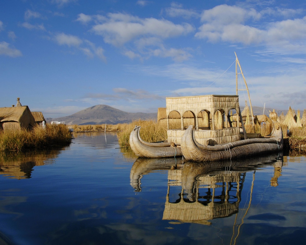 Деревня на воде в Перу