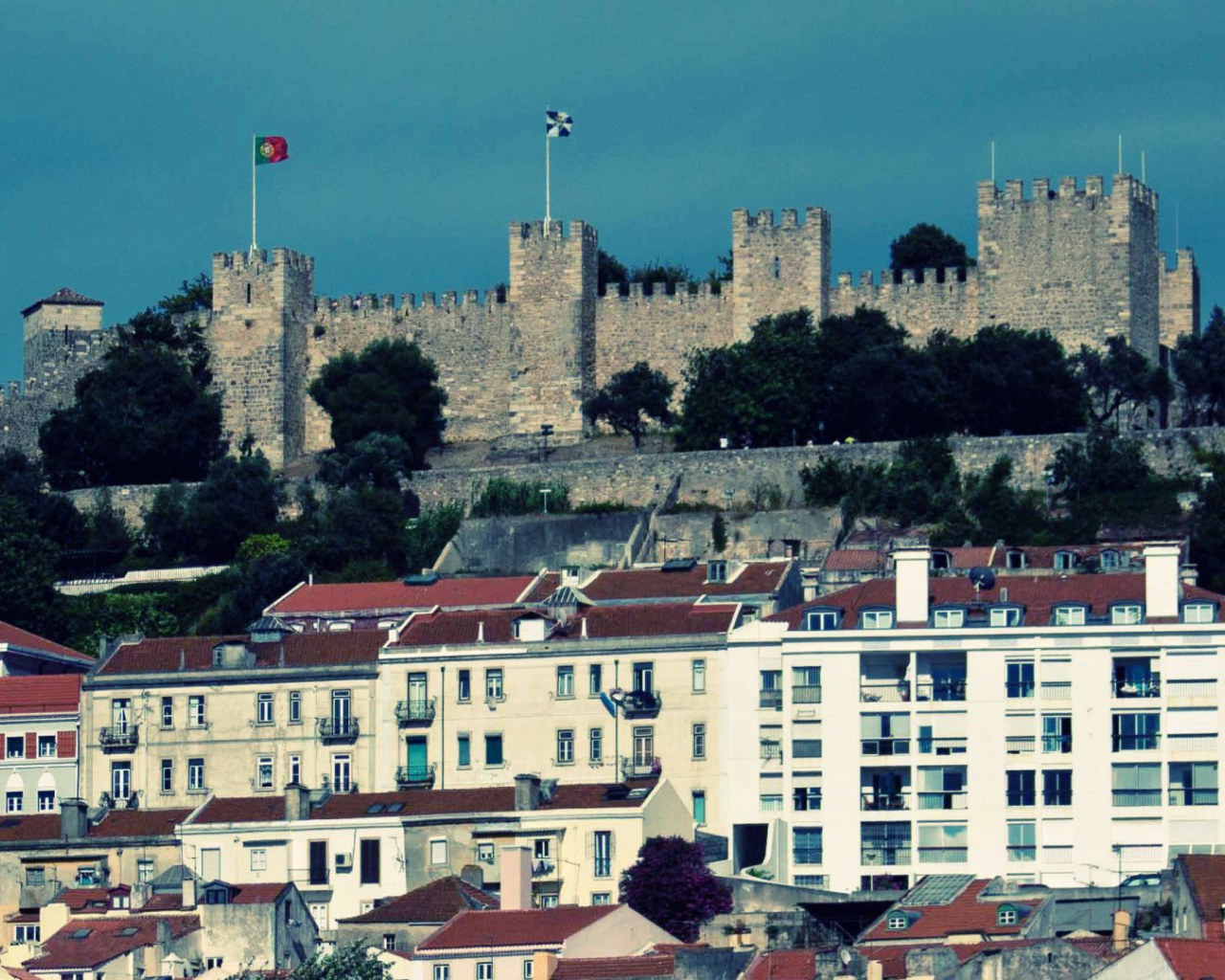 Замок в Лиссабоне