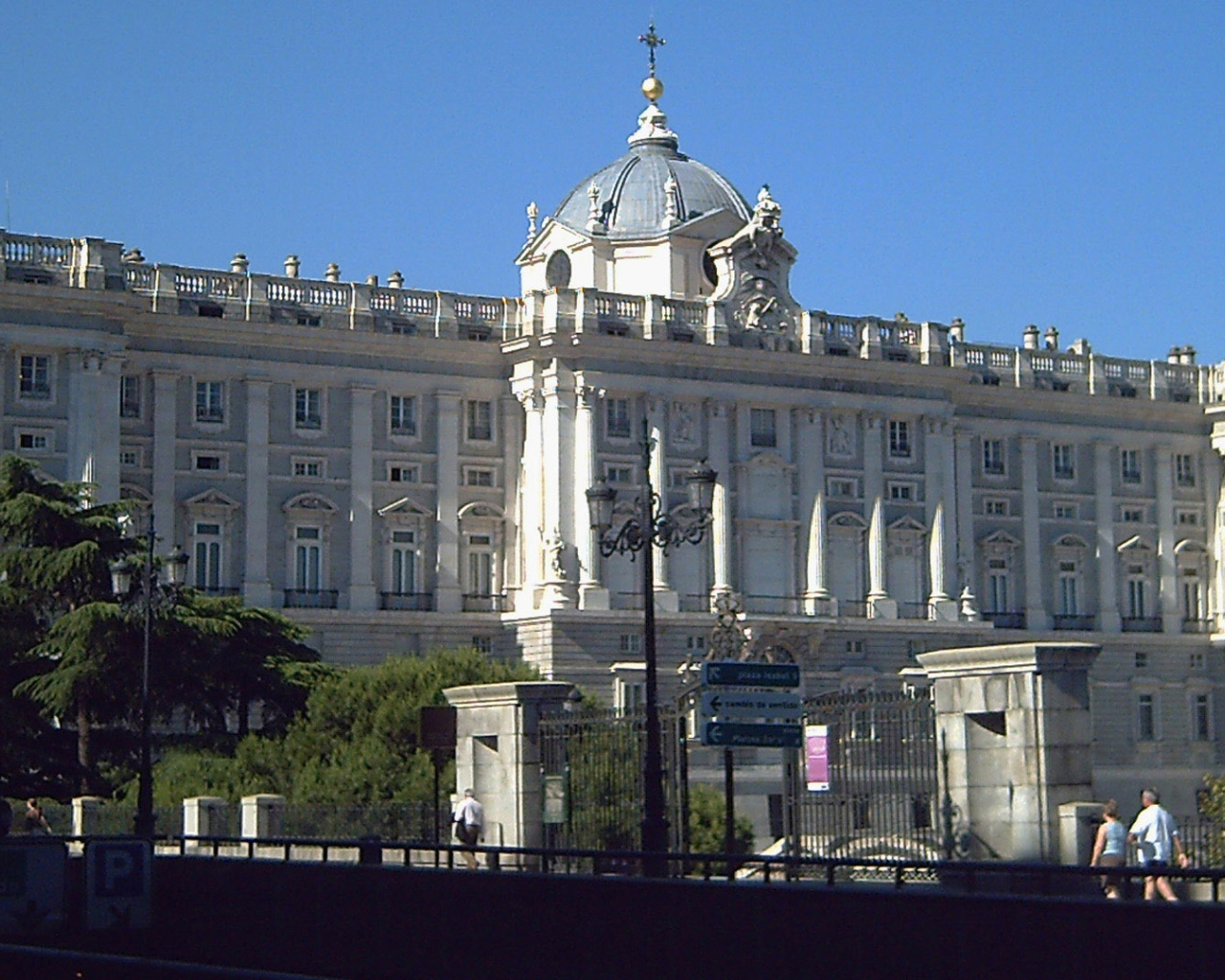 Королевский дворец в Мадриде