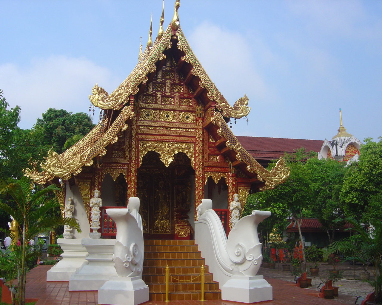 Буддийский храм на курорте Чианг Рай, Таиланд
