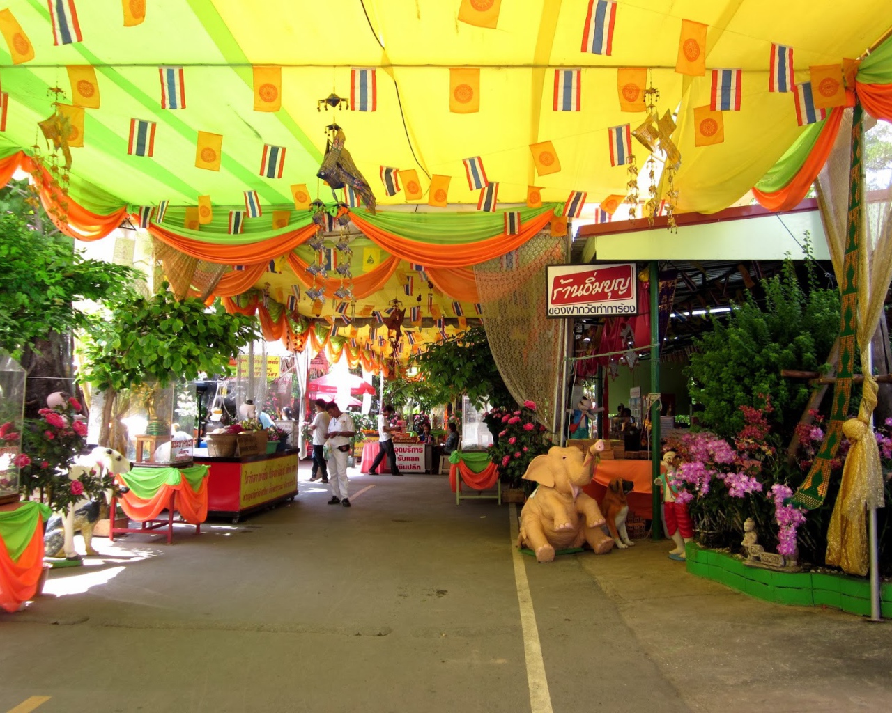 Городской рынок на курорте Аютайя, Таиланд