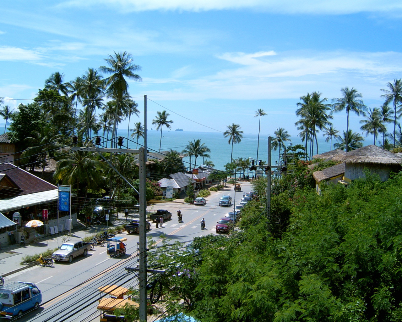 Городская улица на курорте Краби, Таиланд