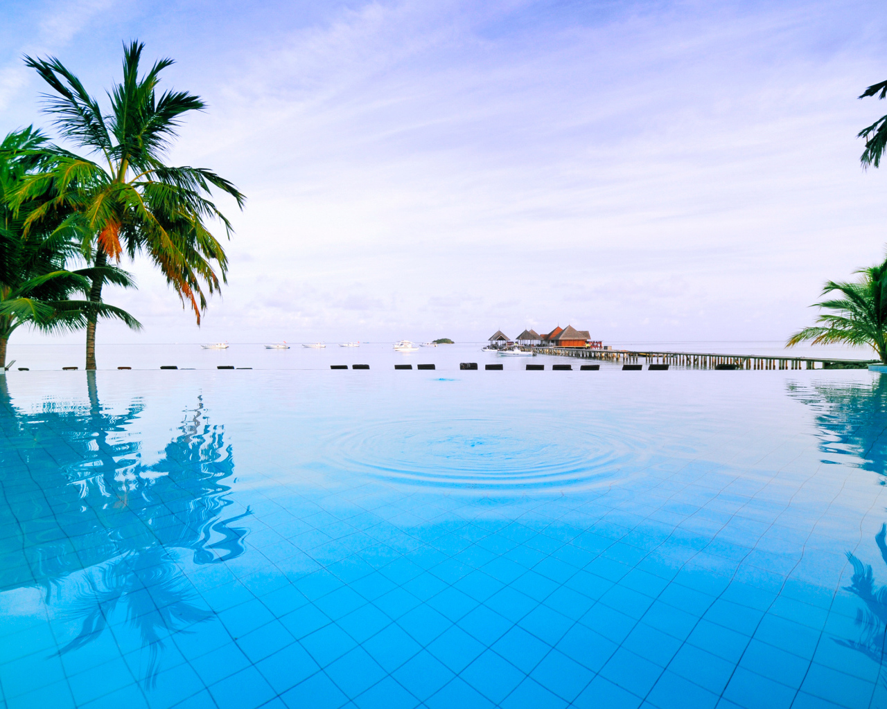 Отель на берегу моря на острове Самет, Таиланд