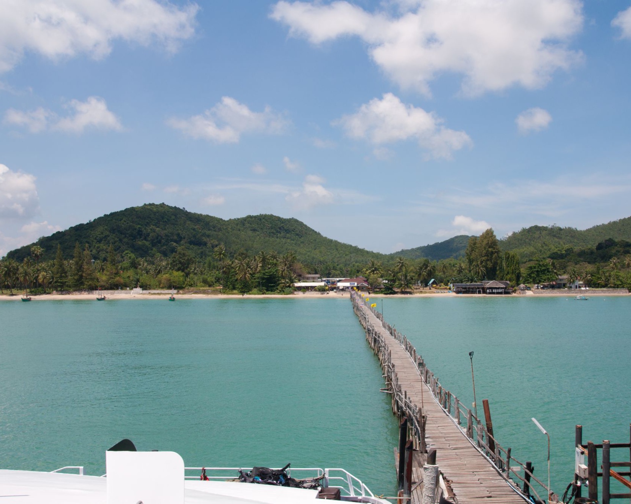 Пристань на острове Тао, Таиланд