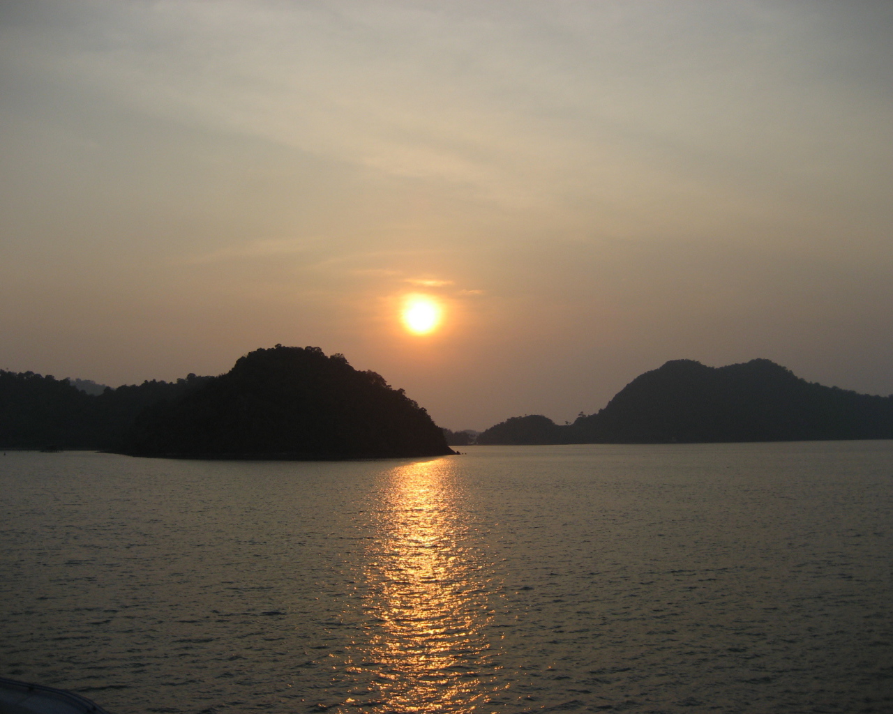 Закат солнца на острове Чанг, Таиланд