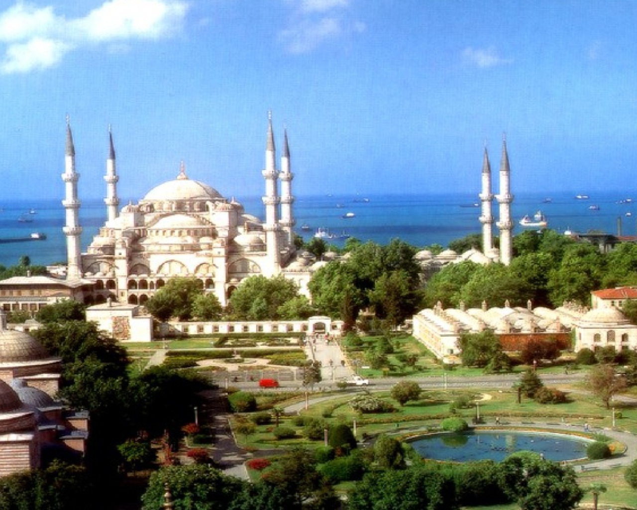 Старинный храм в Стамбуле