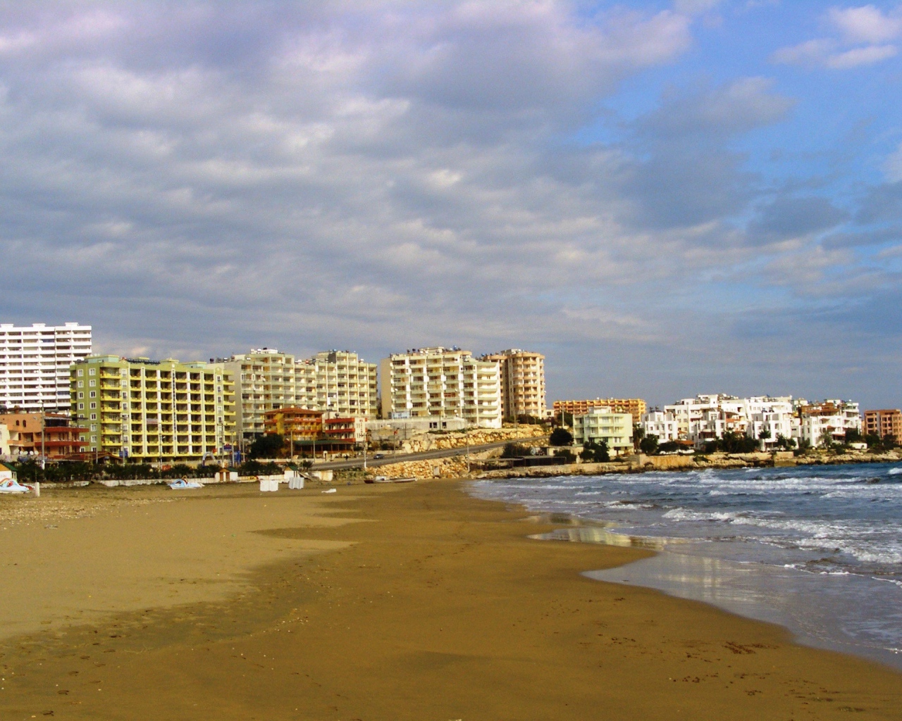 Пляж в Мерсине, Турция