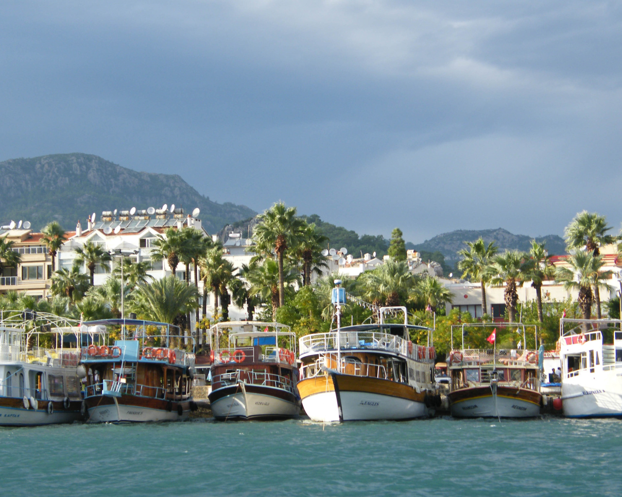 Побережье в Мармарис, Турция