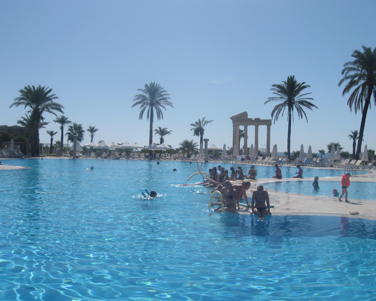 Бассейн в отеле в Белек, Турция