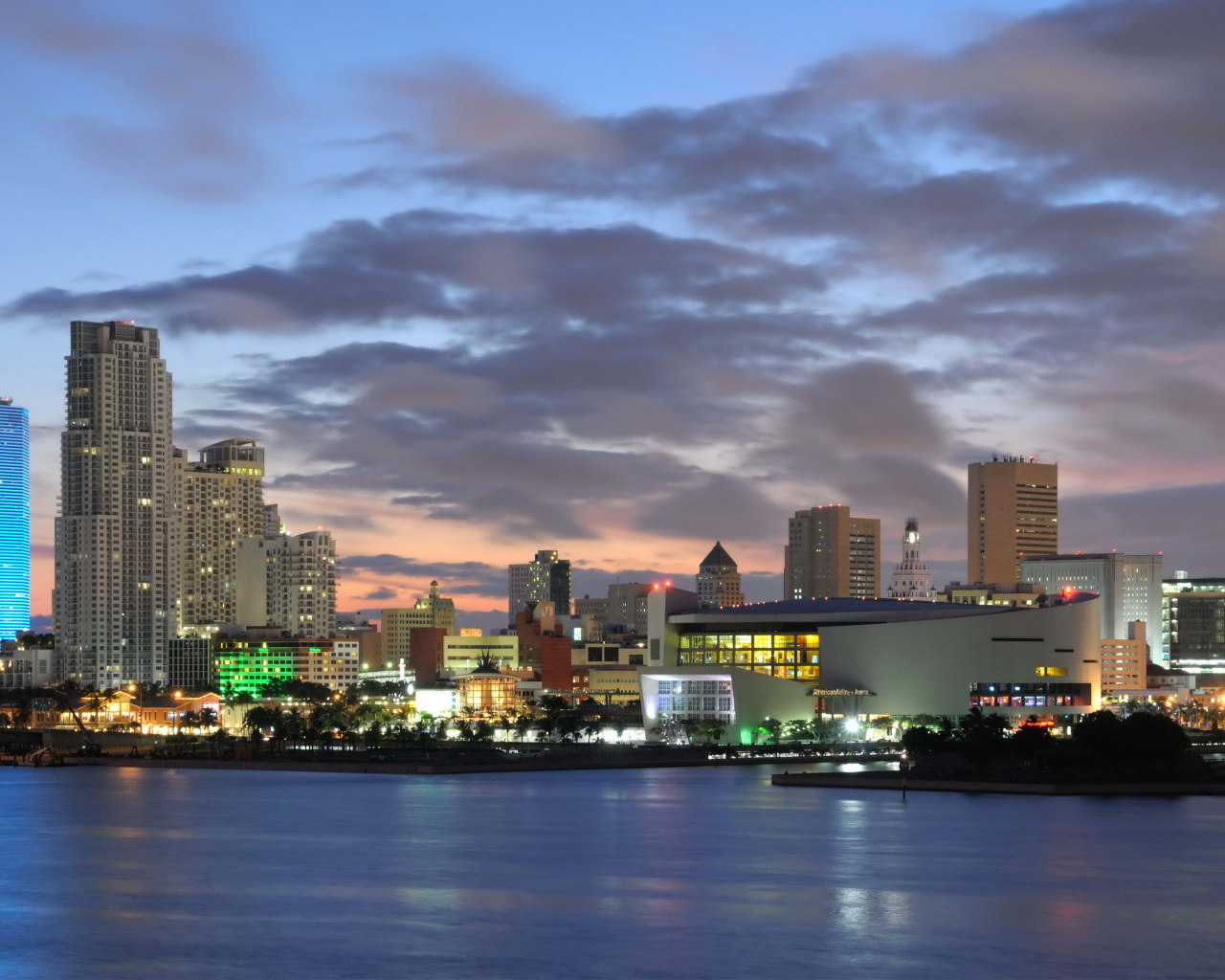 Облачный вечер в Майами