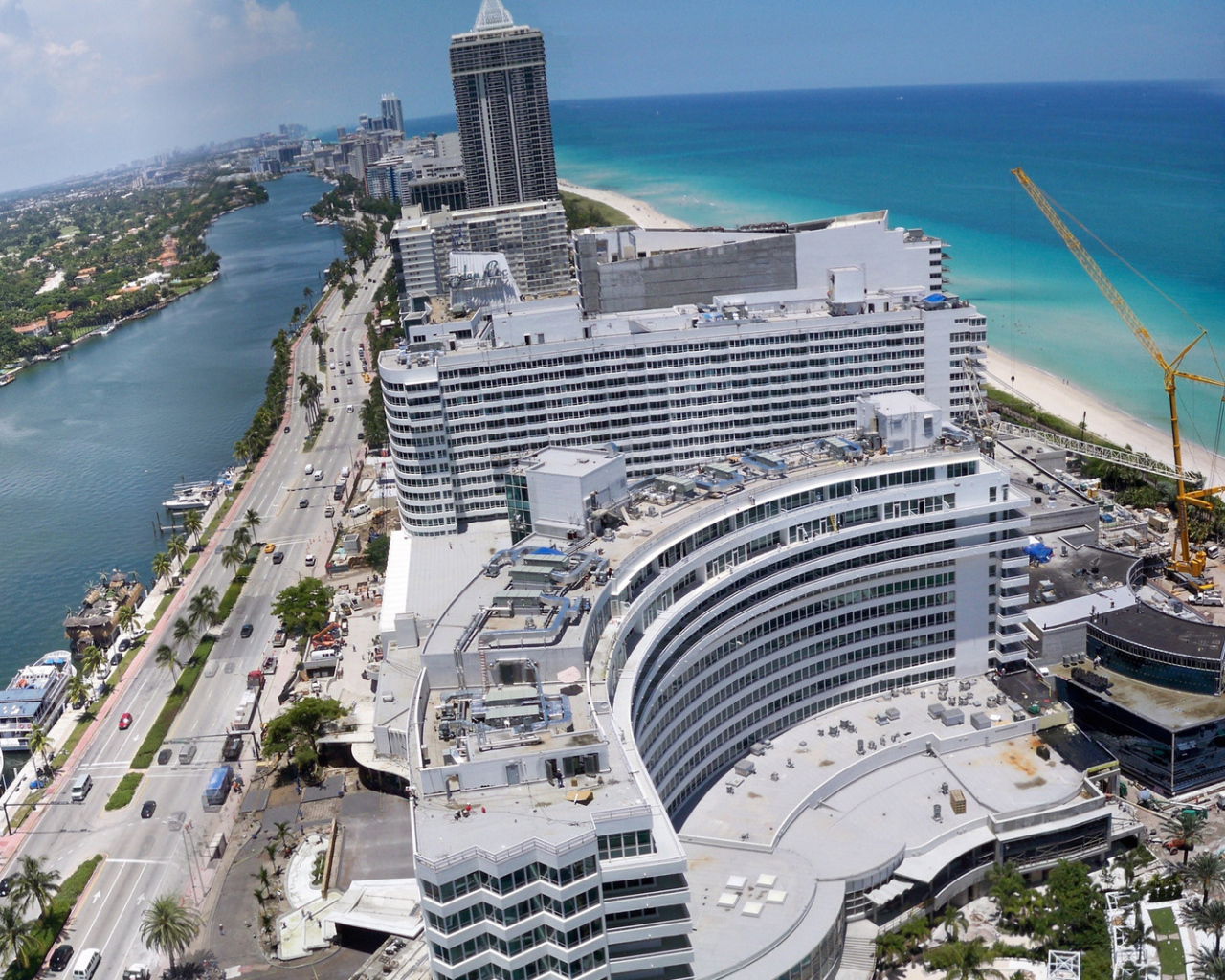 Стройка роскошного отеля в Майами