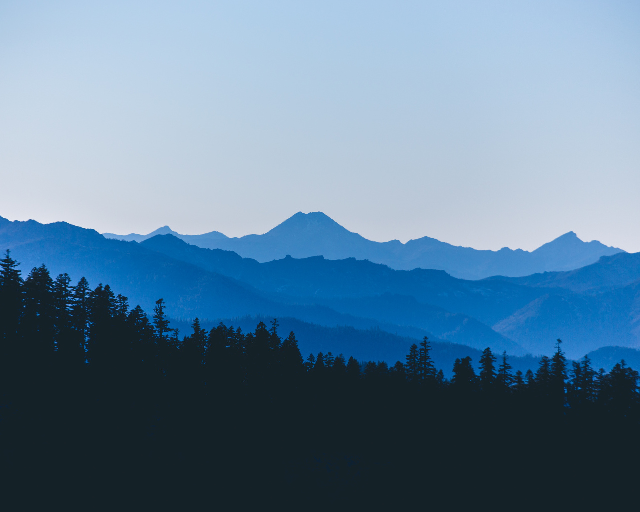 Горы в США вечером