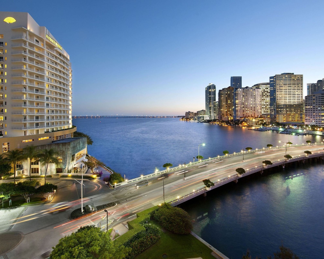 Королевский отель в Майами