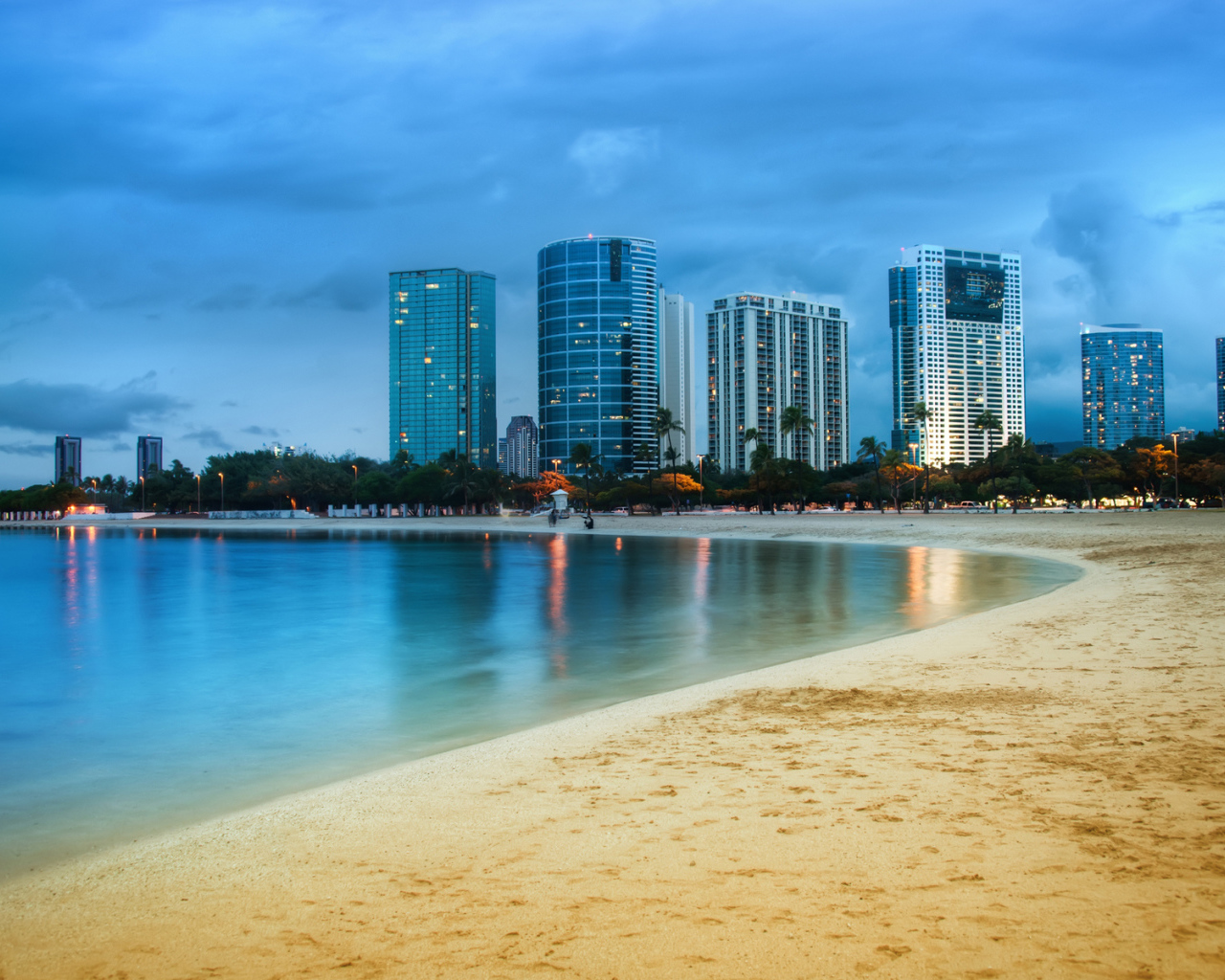 Песчаный пляж в Майами