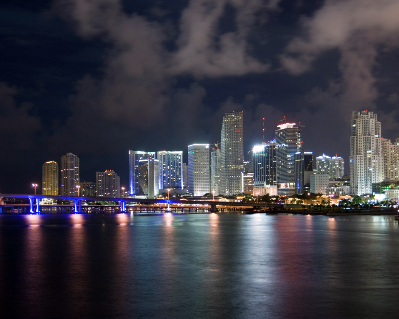 Сияющий город Майами