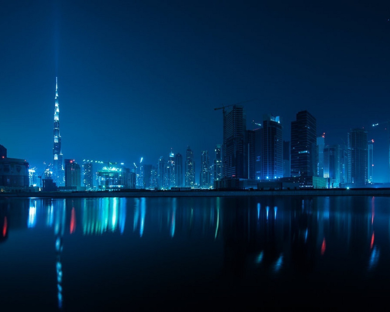 Ночь в Дубаи